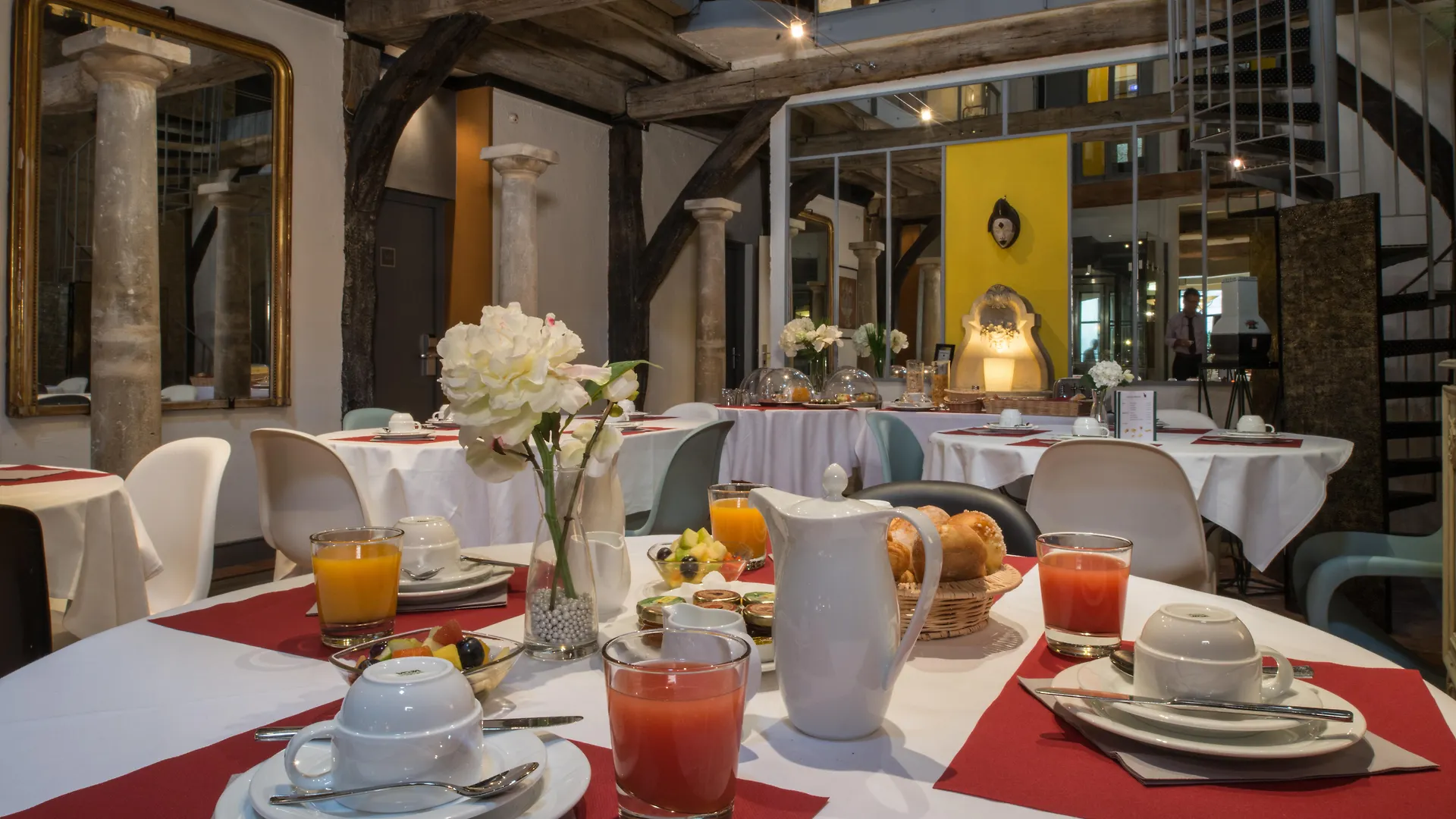 Du Jeu De Paume Hotel 4*