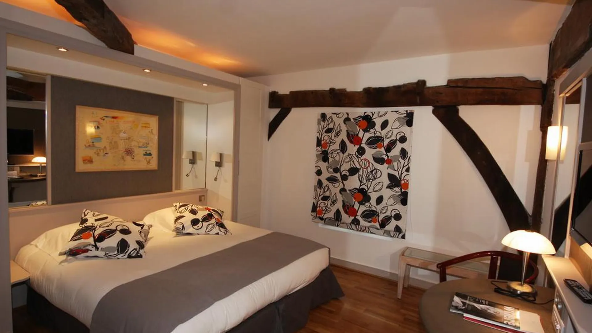 Hotel Du Jeu De Paume 4*